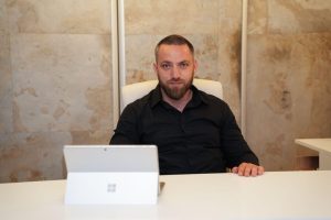 How George Reteșan Combines Strategy, Simplicity, and Innovation